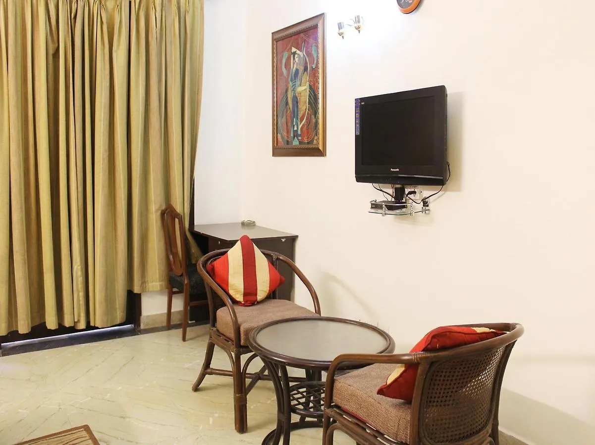 Oyo 2256 Hotel Excellency Gurgaon