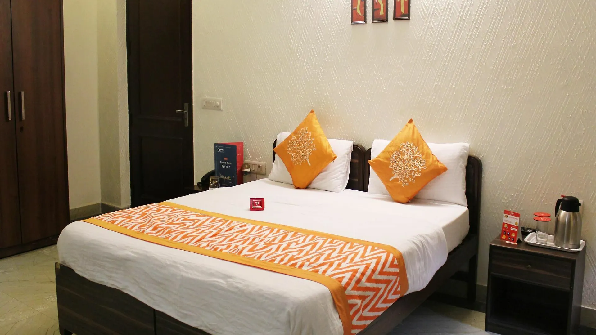 Oyo 2256 Hotel Excellency Gurgaon