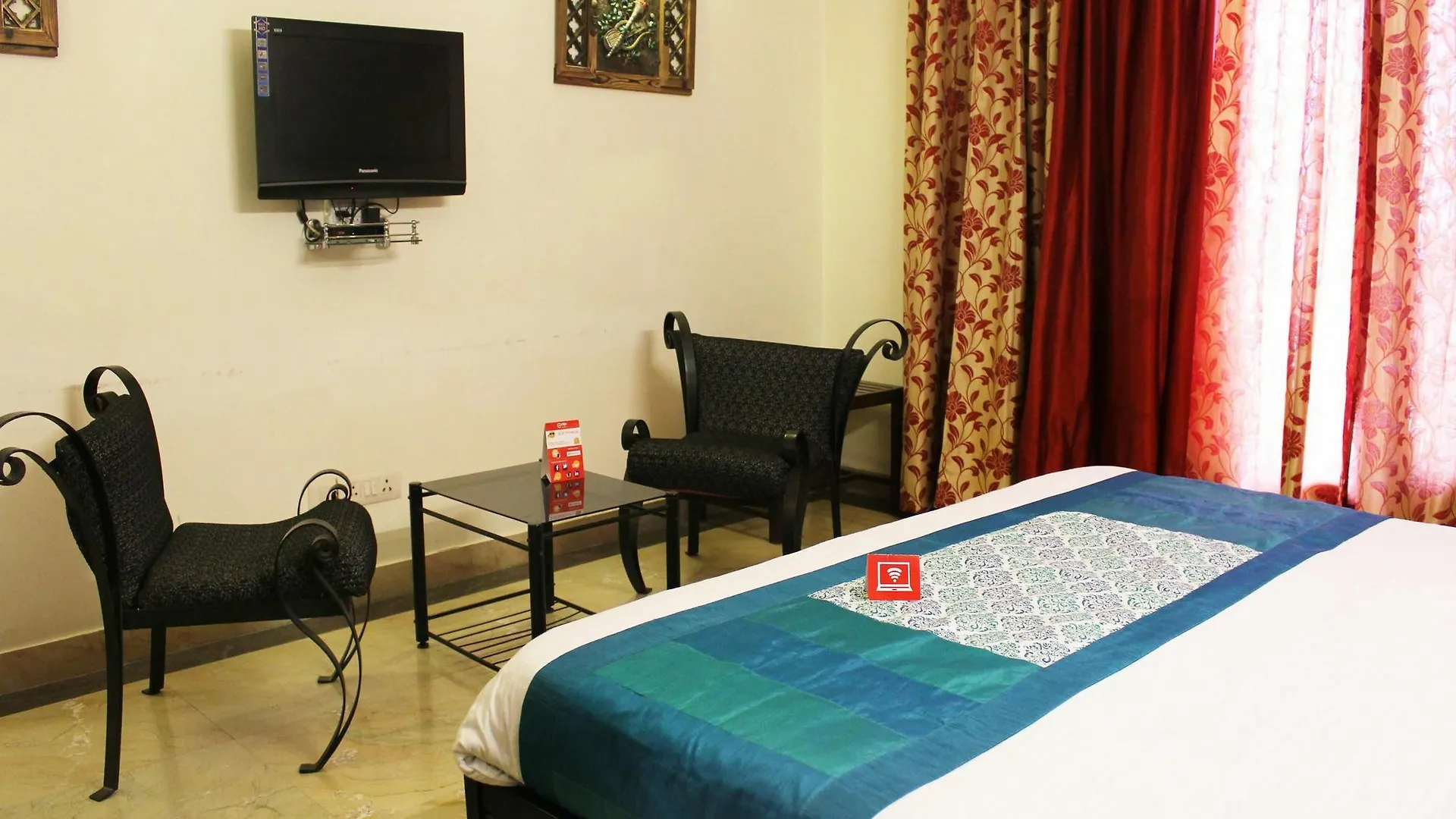 Oyo 2256 Hotel Excellency Gurgaon 2*,  India