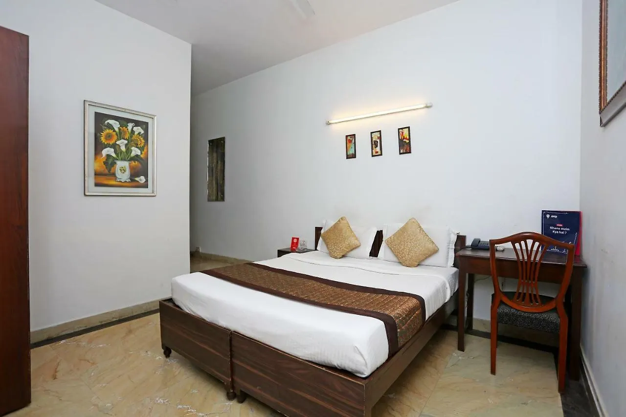 **  Oyo 2256 Hotel Excellency Gurgaon India