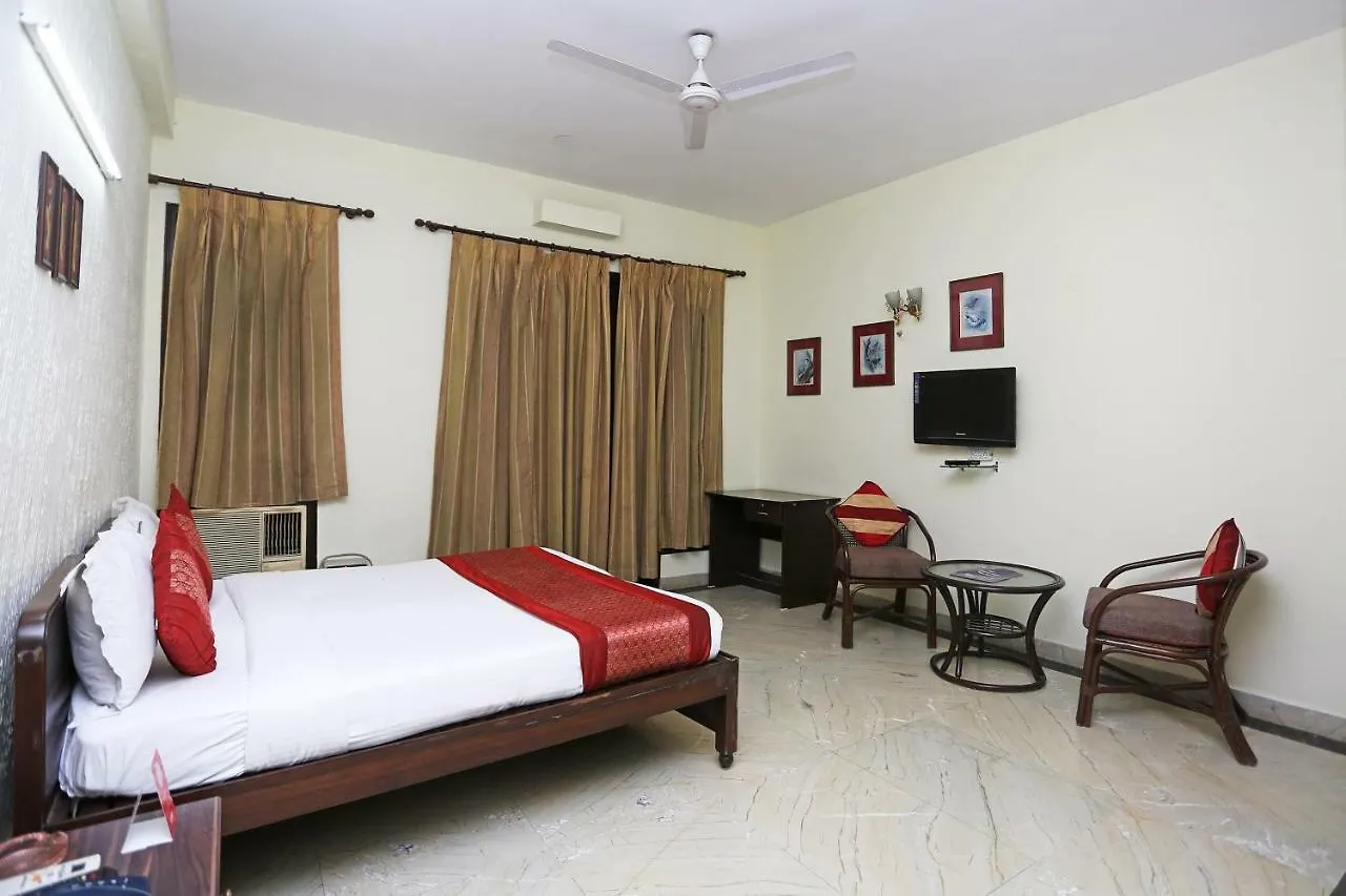 Oyo 2256 Hotel Excellency Gurgaon